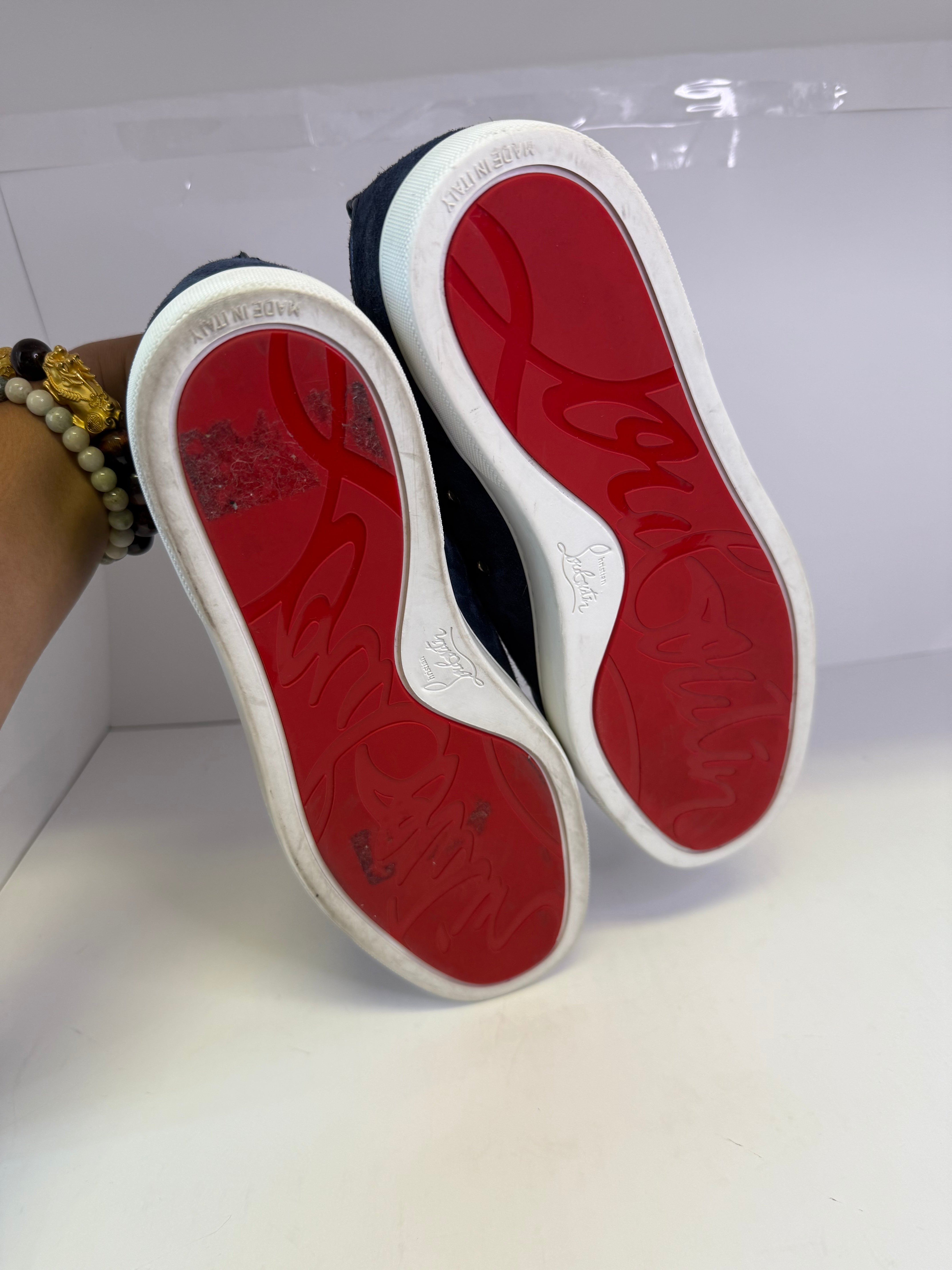RED BOTTOM SIZE 43 (10-10.5)
