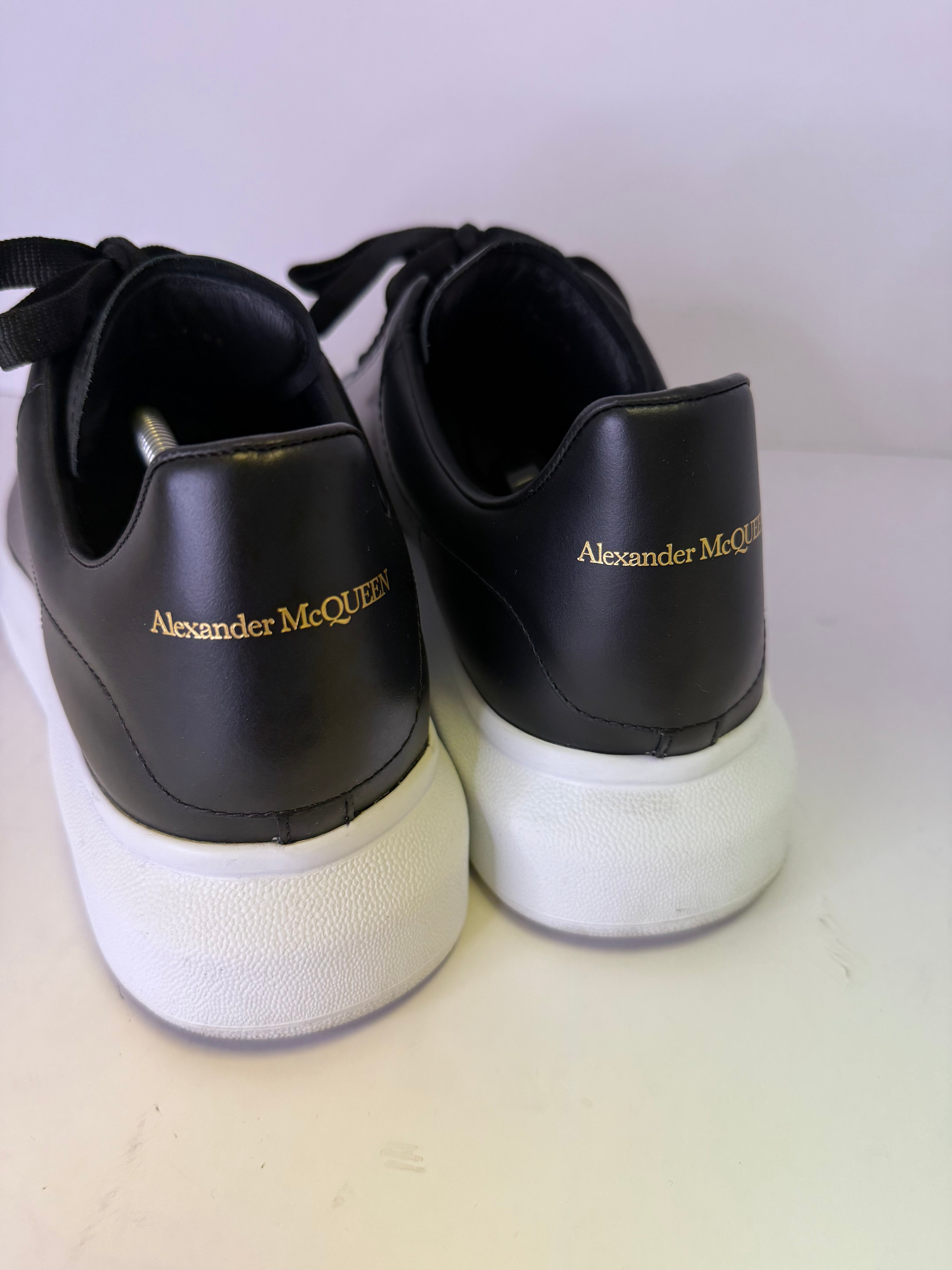 ALEXANDER MCQUEEN SIZE 46 (US 13-13.5)