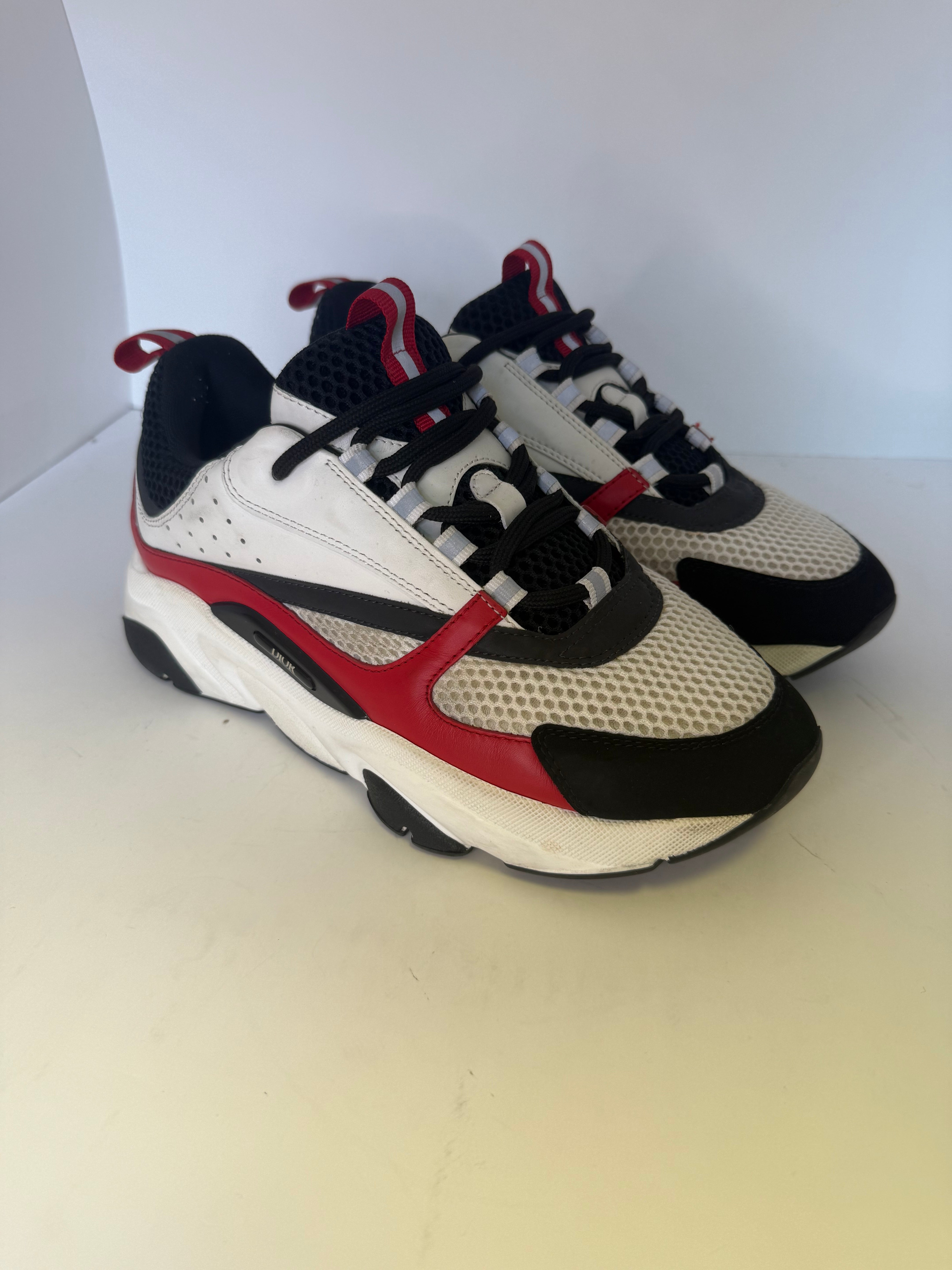 DIOR B30 SIZE 41 (US 8-8.5)