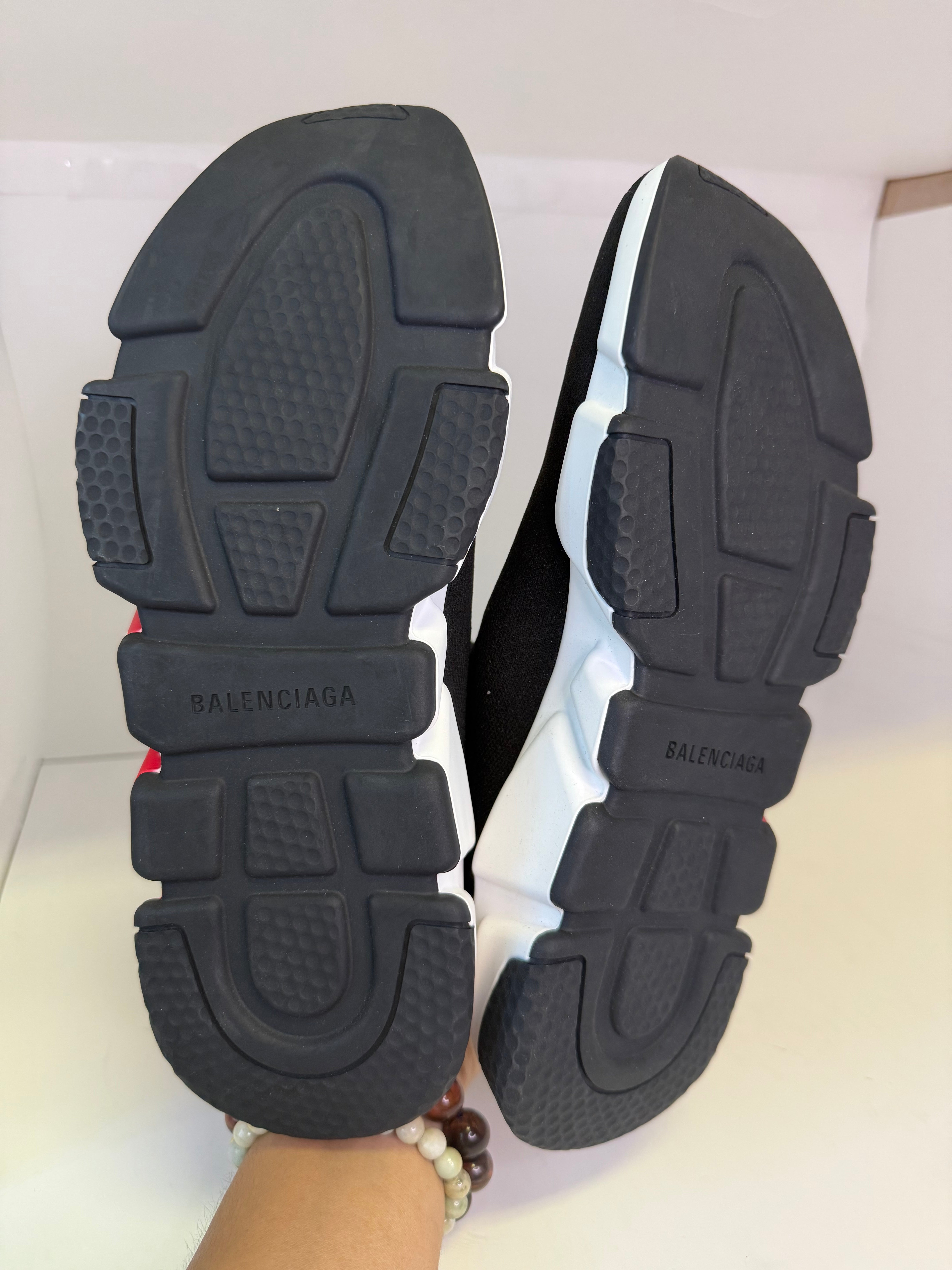BALENCIAGA SPEED SIZE 41 (8-8.5)