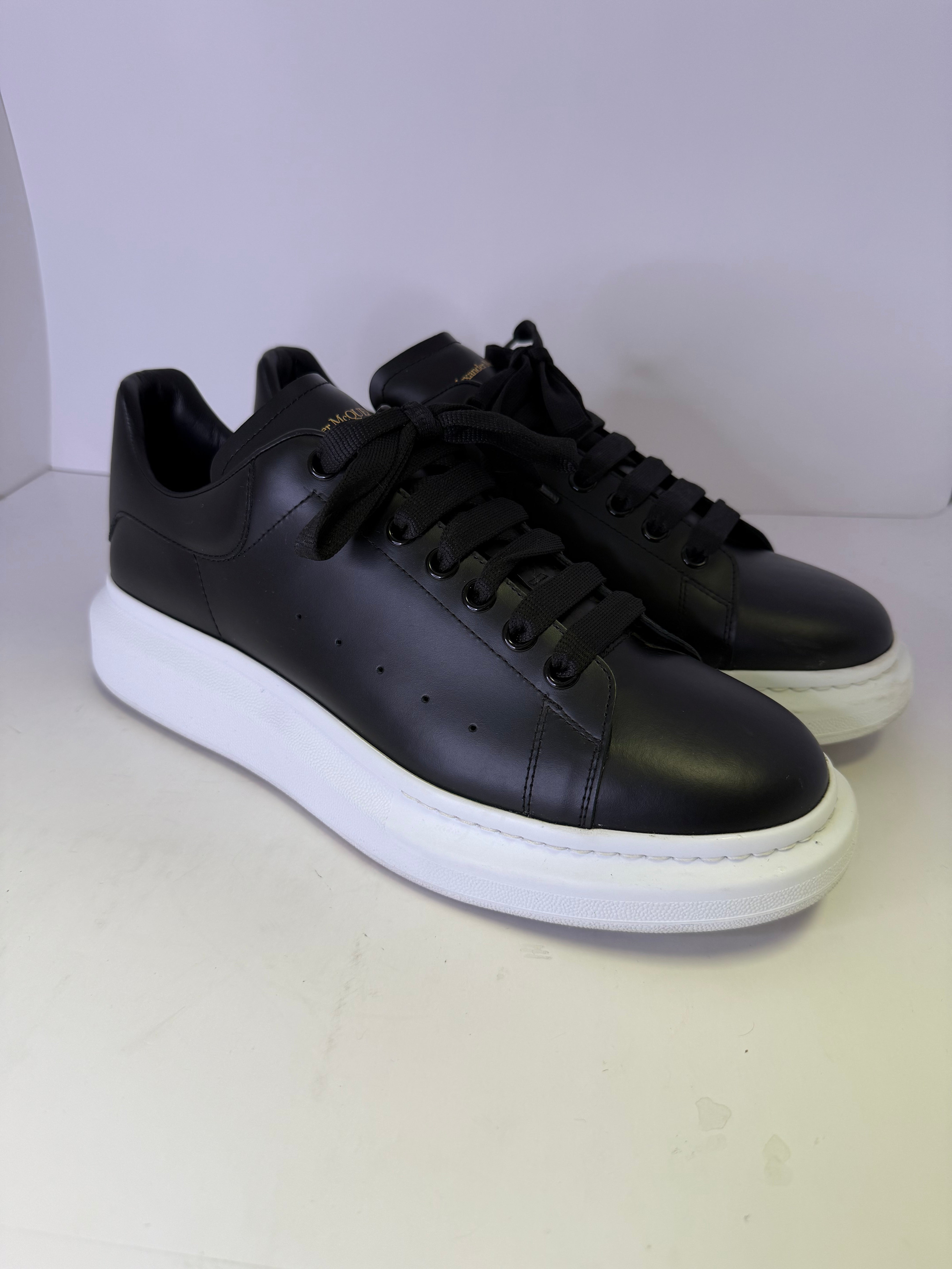 ALEXANDER MCQUEEN SIZE 46 (US 13-13.5)