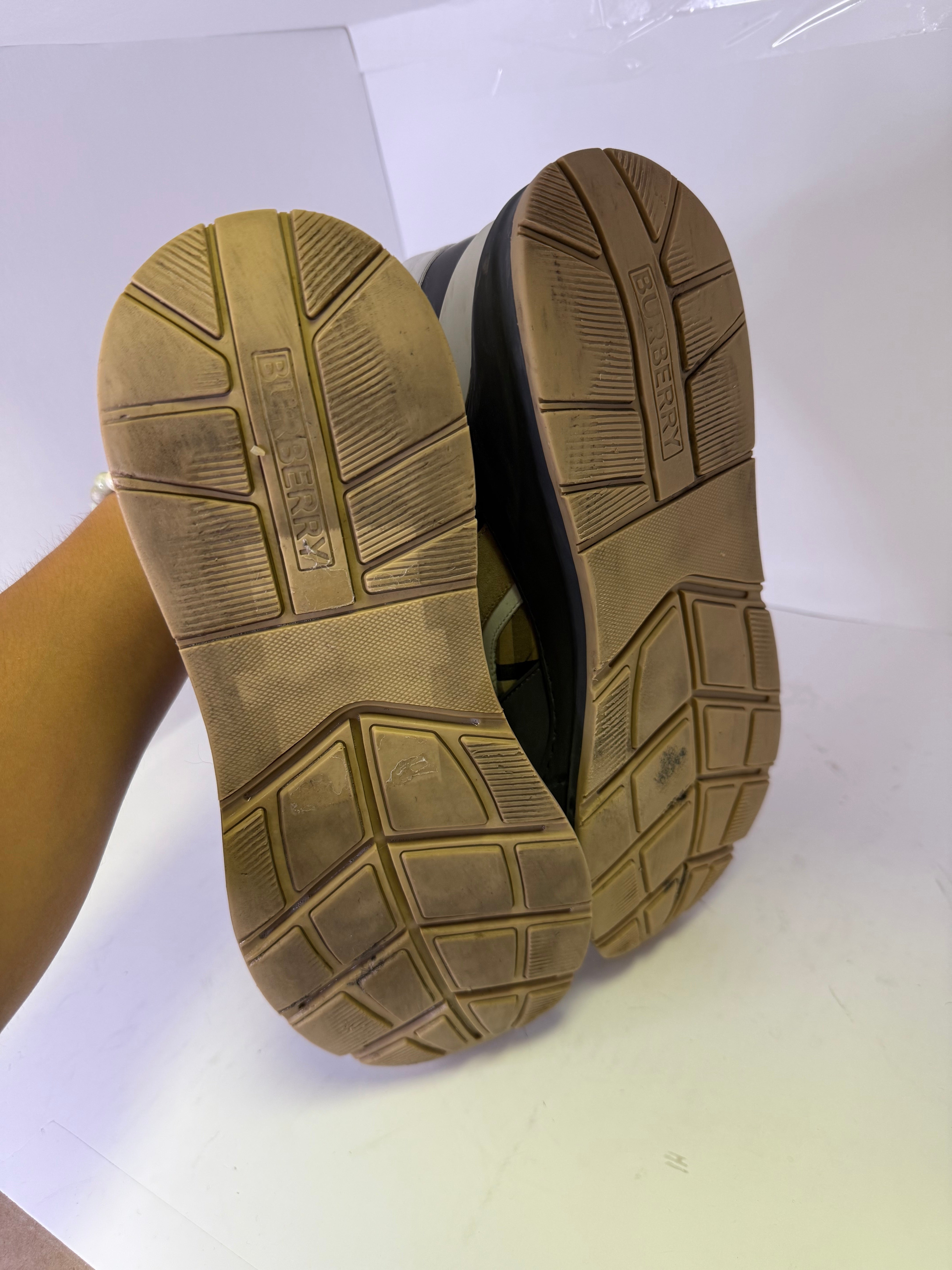 BURBERRY RAMSEY SIZE 44.5 (US 11.5-12)