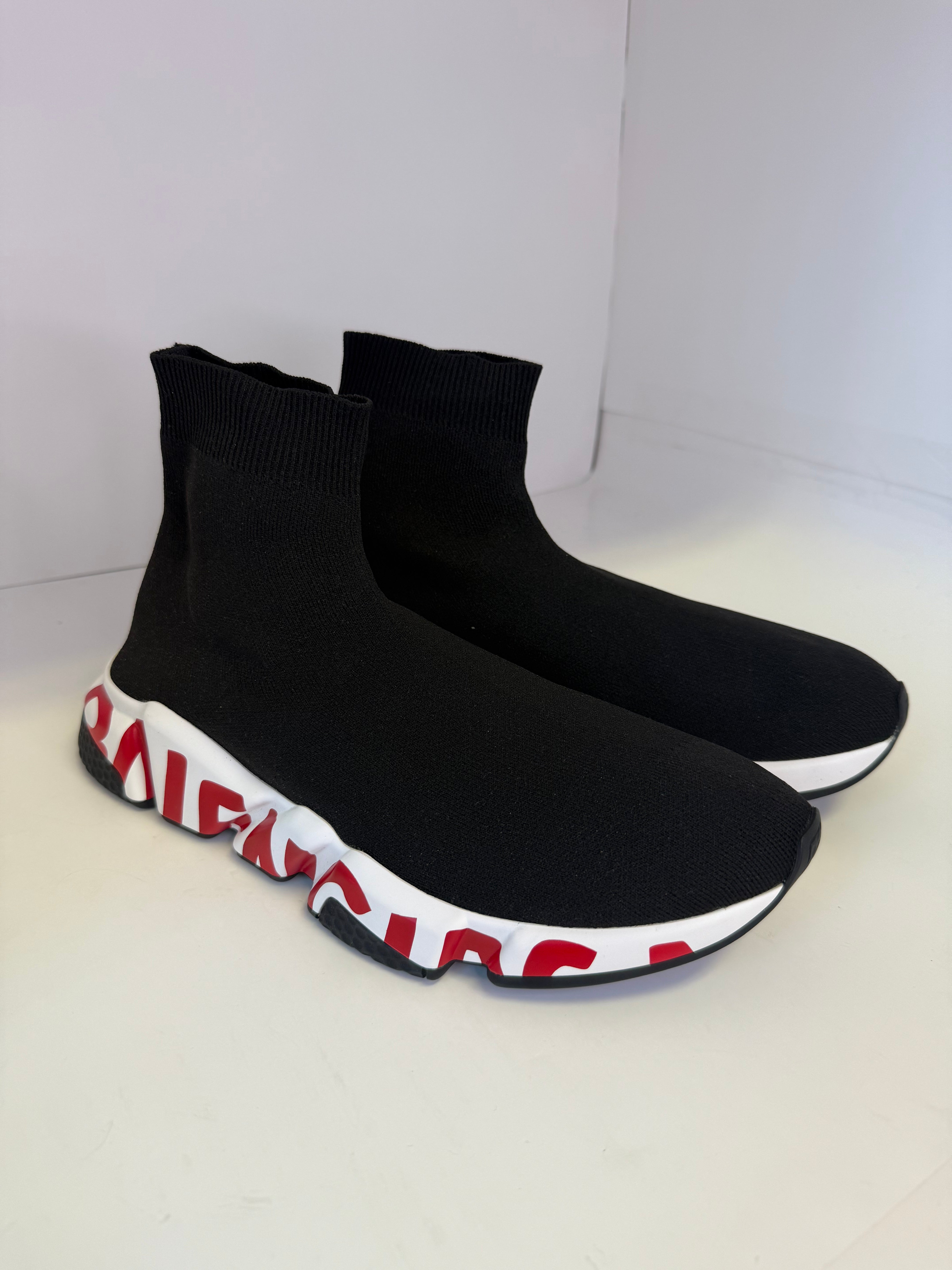 BALENCIAGA SPEED SIZE 41 (8-8.5)