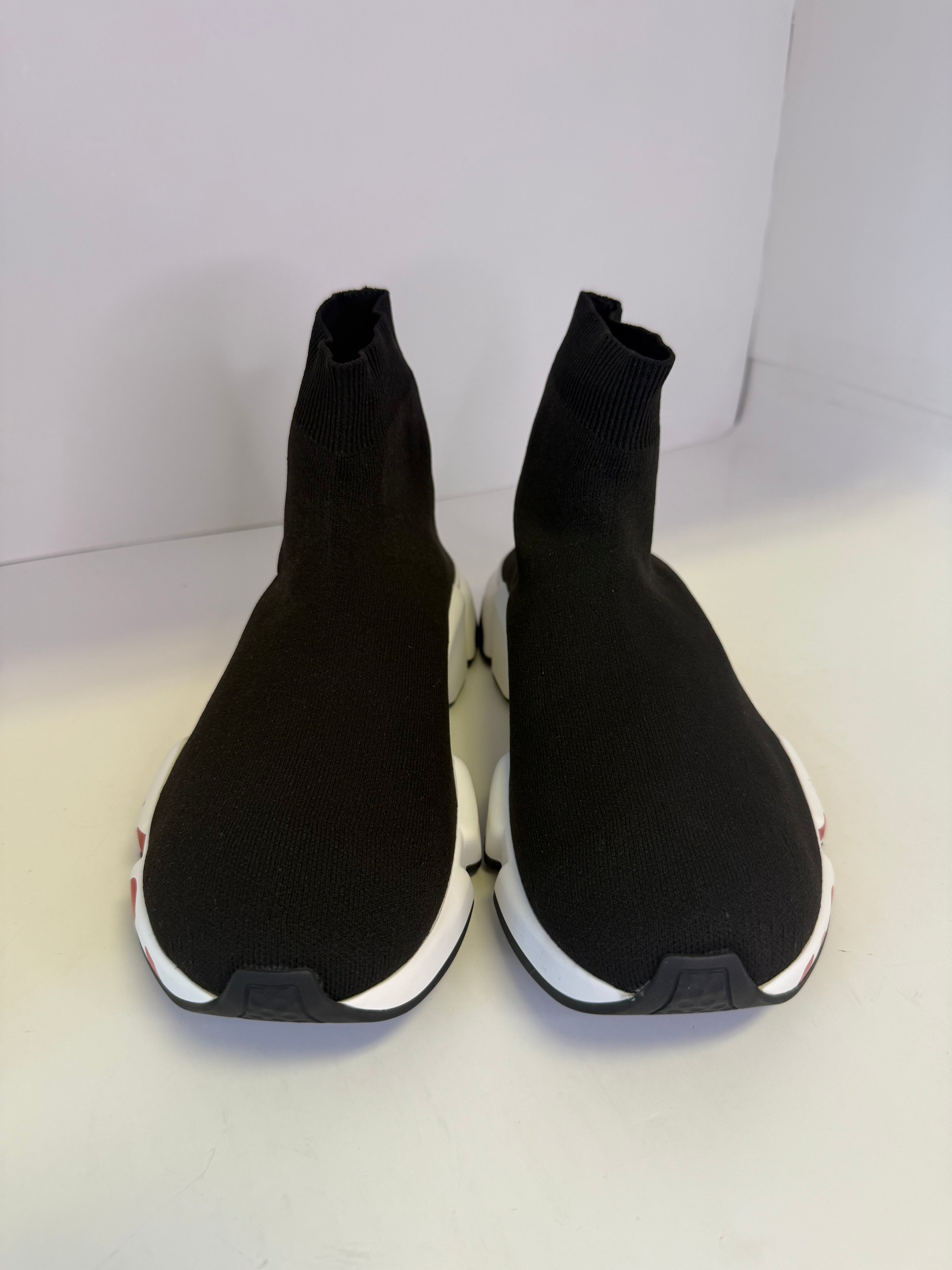 BALENCIAGA SPEED SIZE 41 (8-8.5)