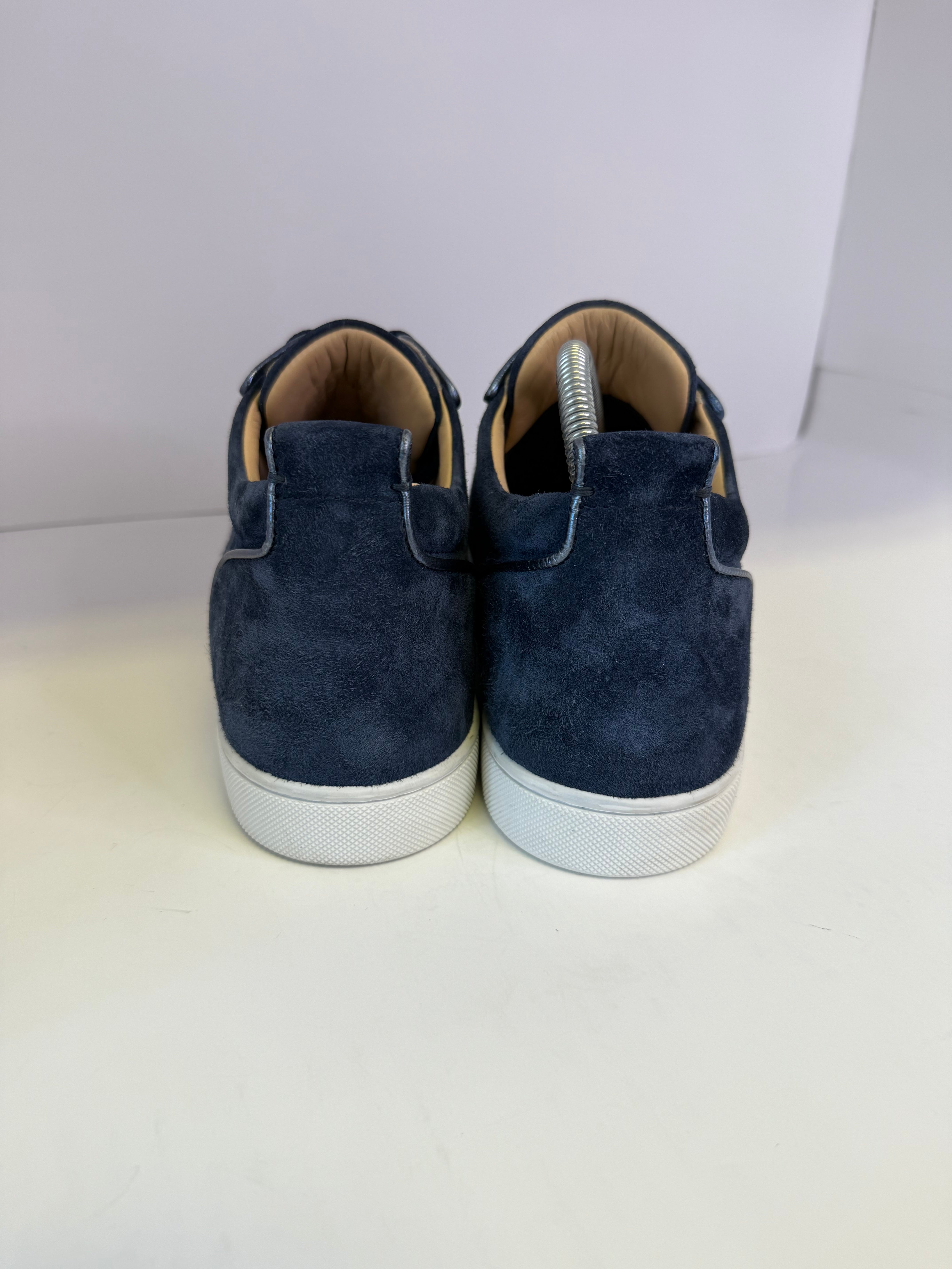 RED BOTTOM SIZE 43 (10-10.5)