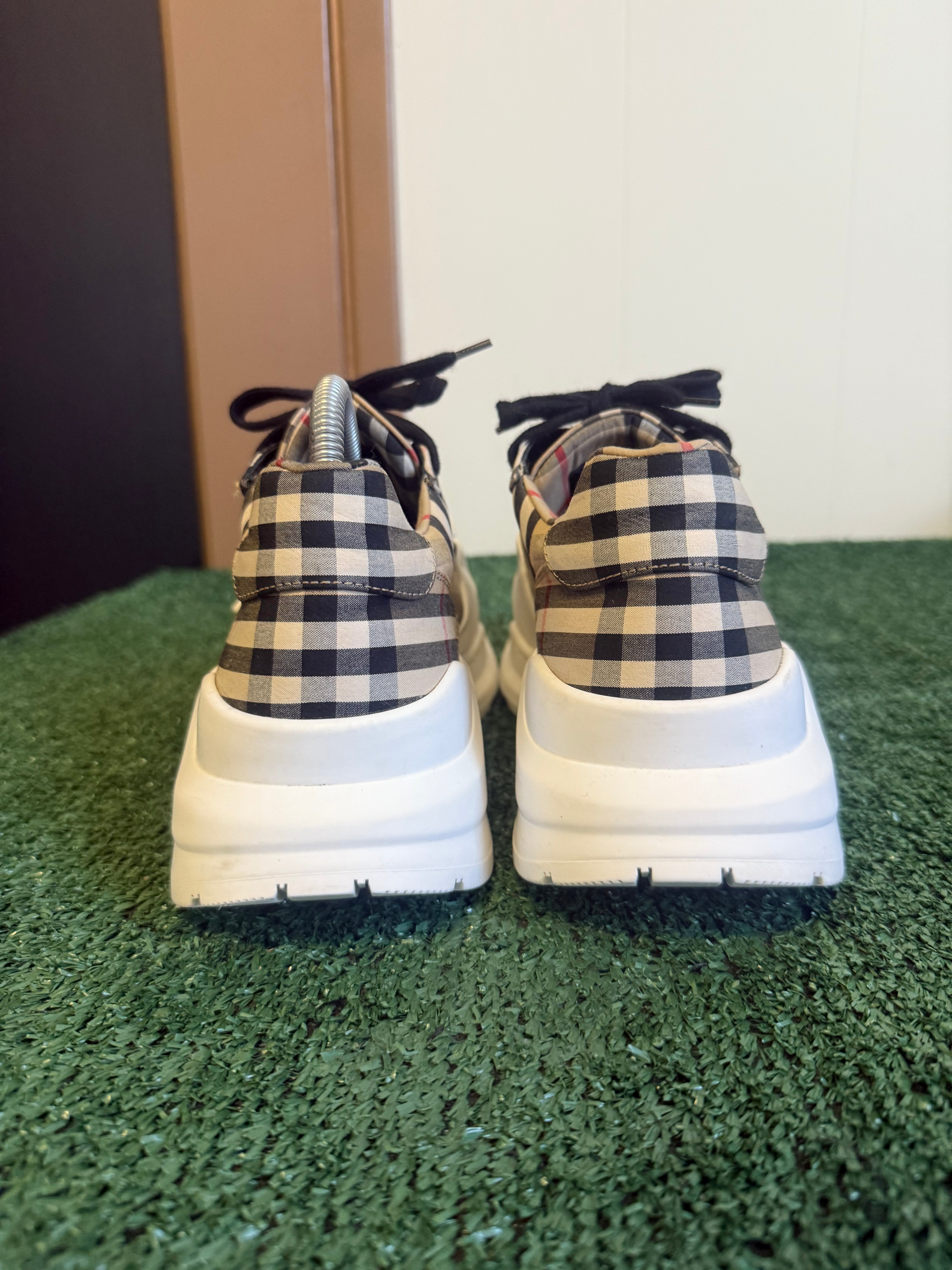 BURBERRY REGIS CHECKER TRAINER