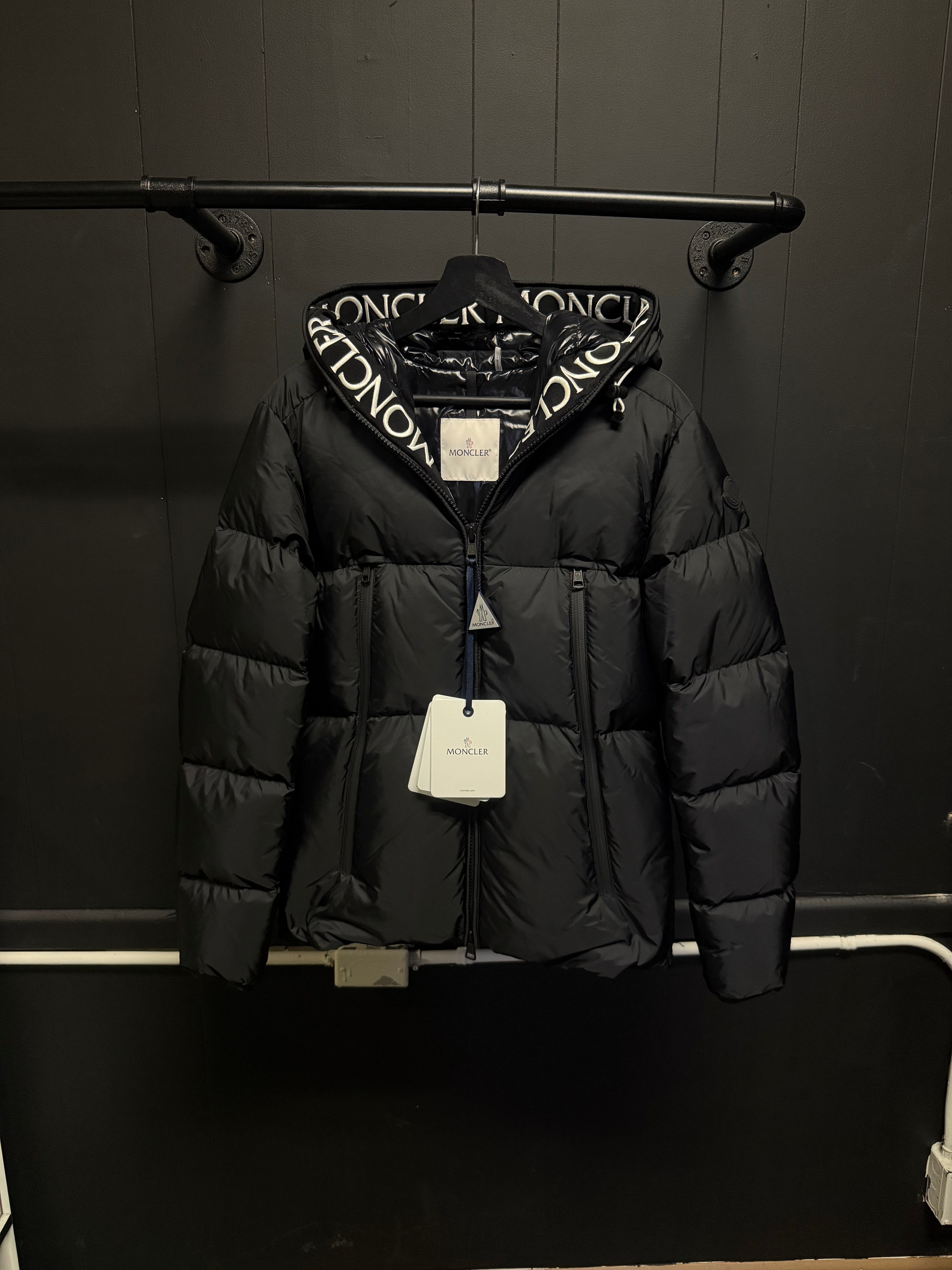 Moncler Montcla Puffer Jacket