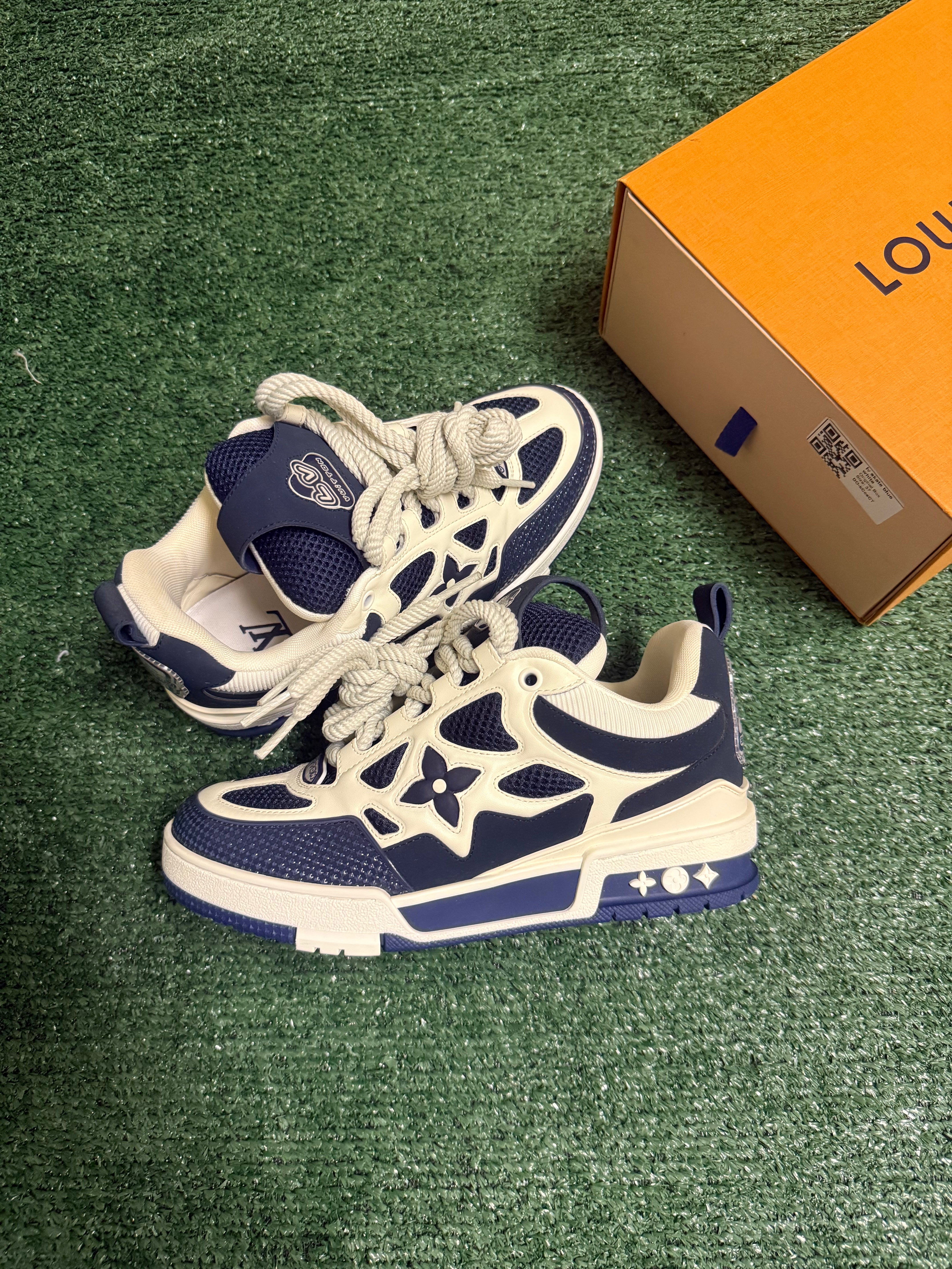 Louis Vuitton Skate Blue & White