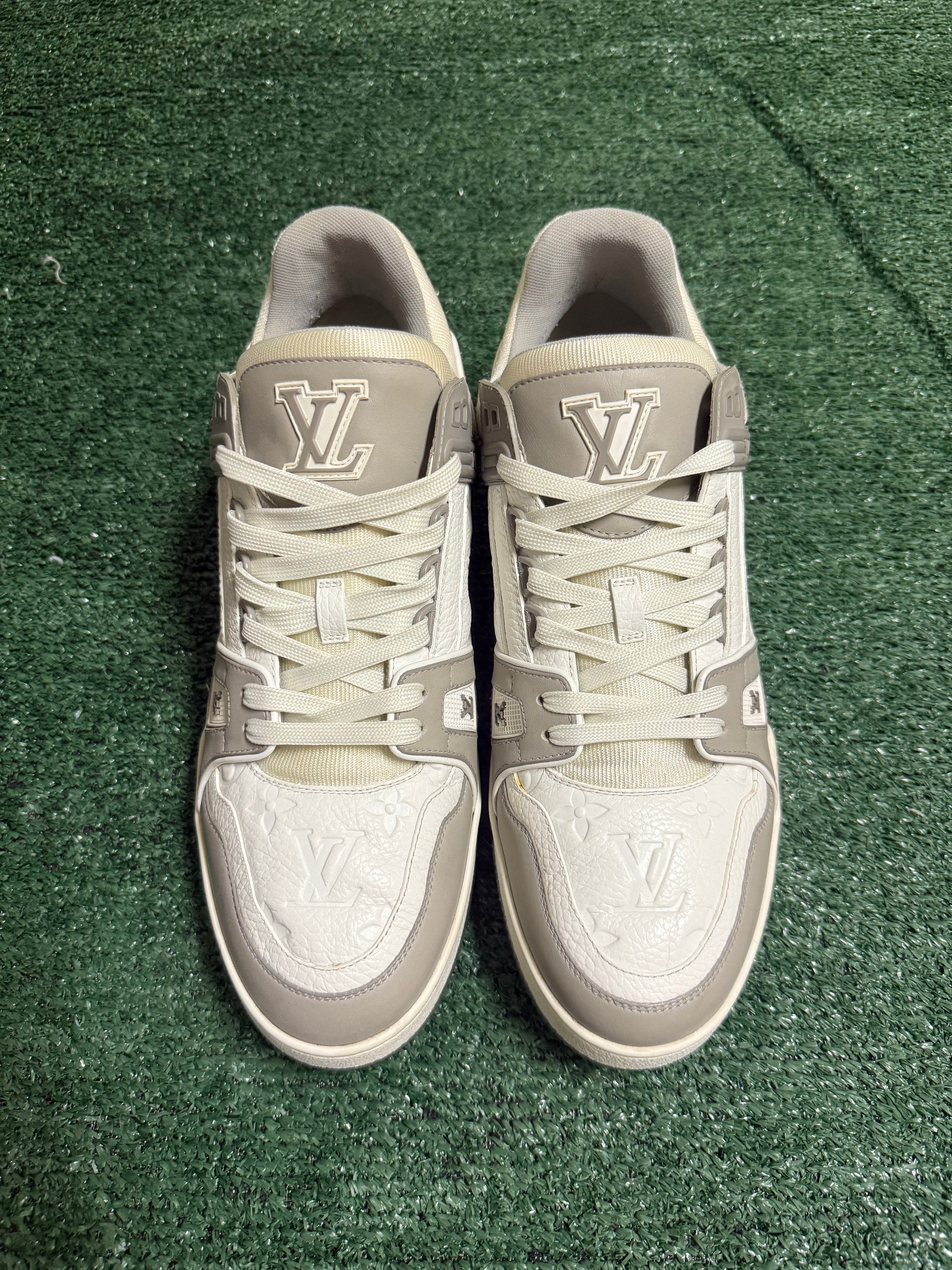 Louis Vuitton Trainer Beige White