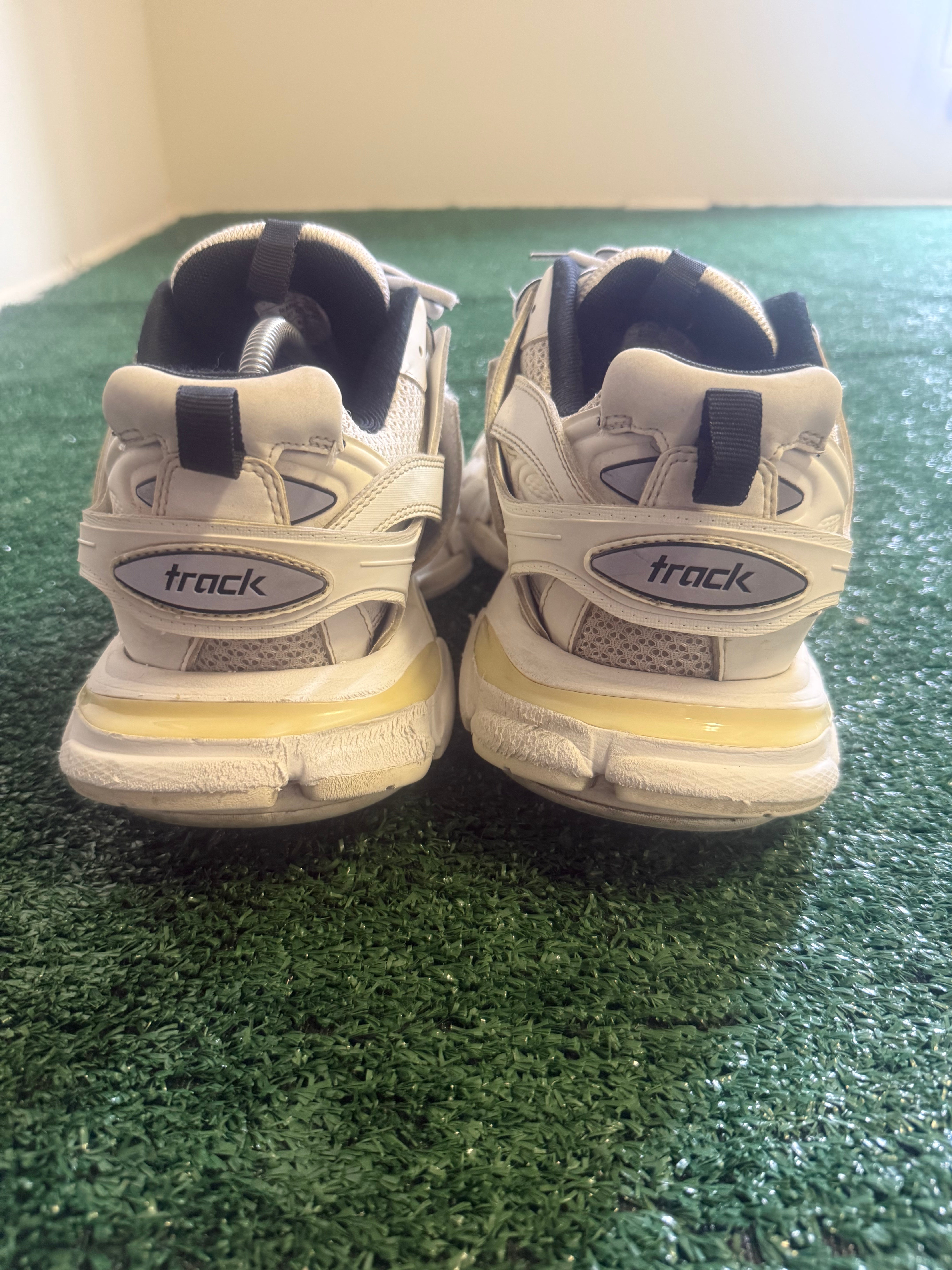 Balenciaga Track White Black 42 (9-9.5)