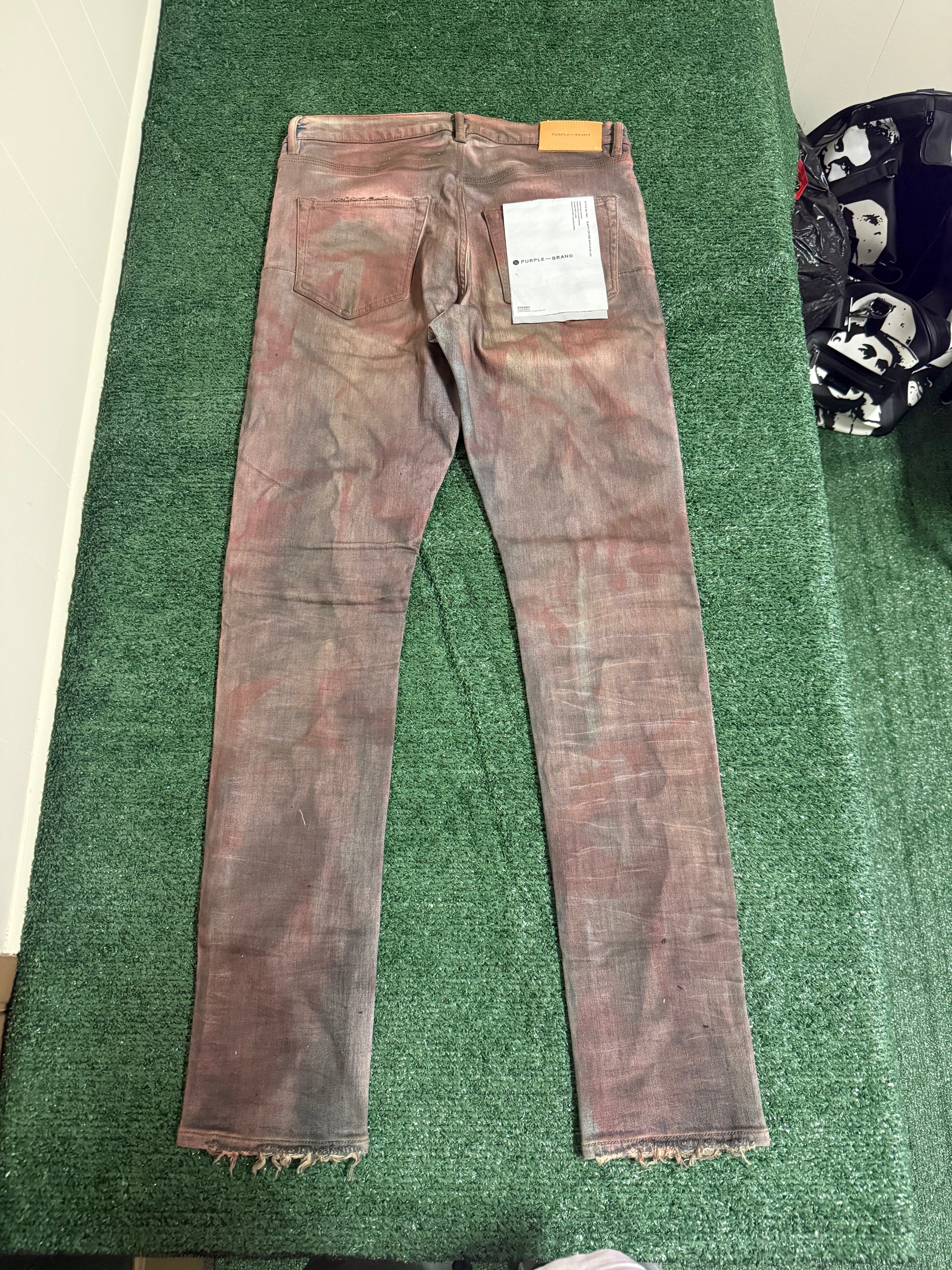 PURPLE RED DYE JEAN P001