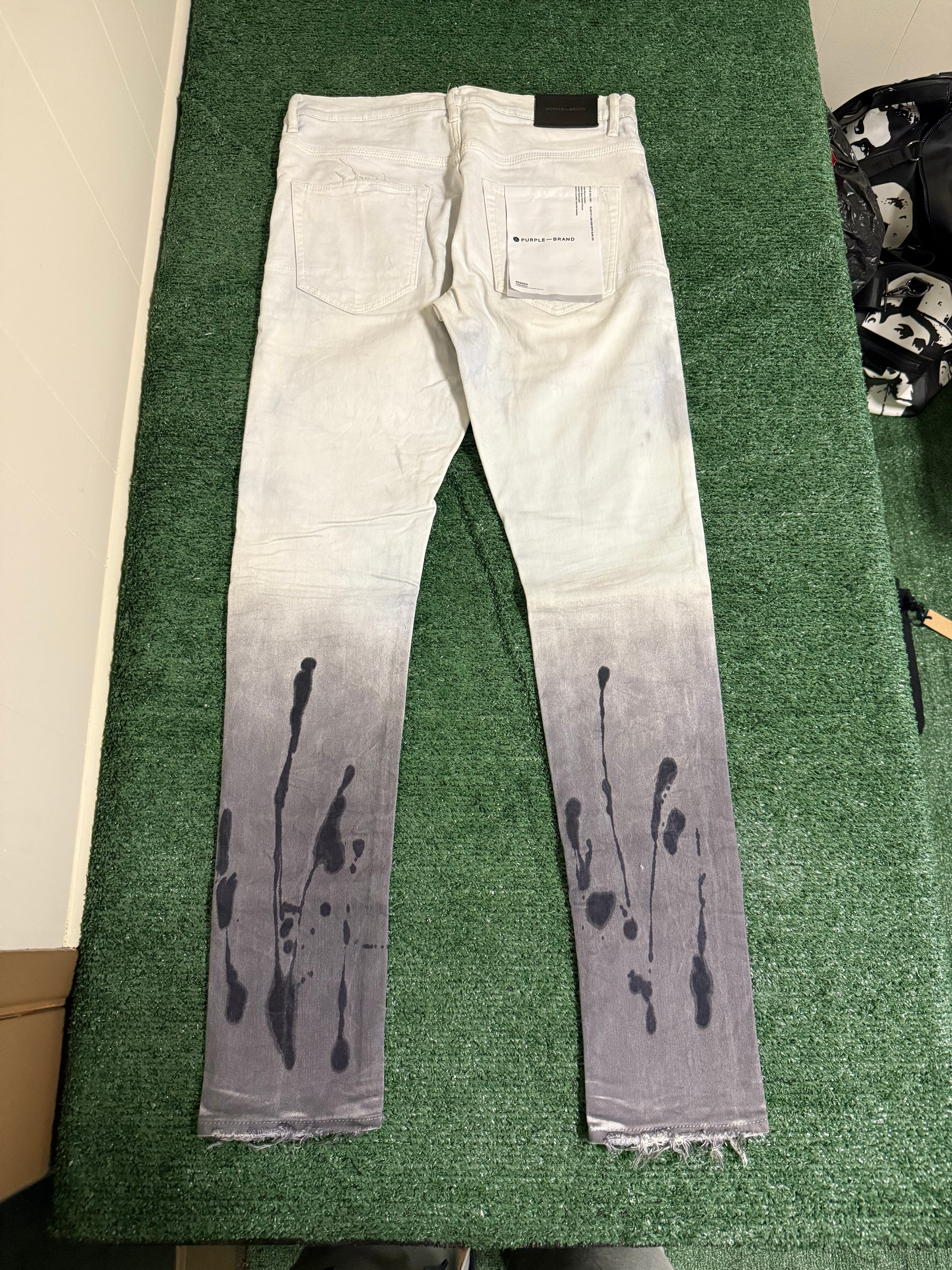 PURPLE LIGHT TO GREY FADE P002
