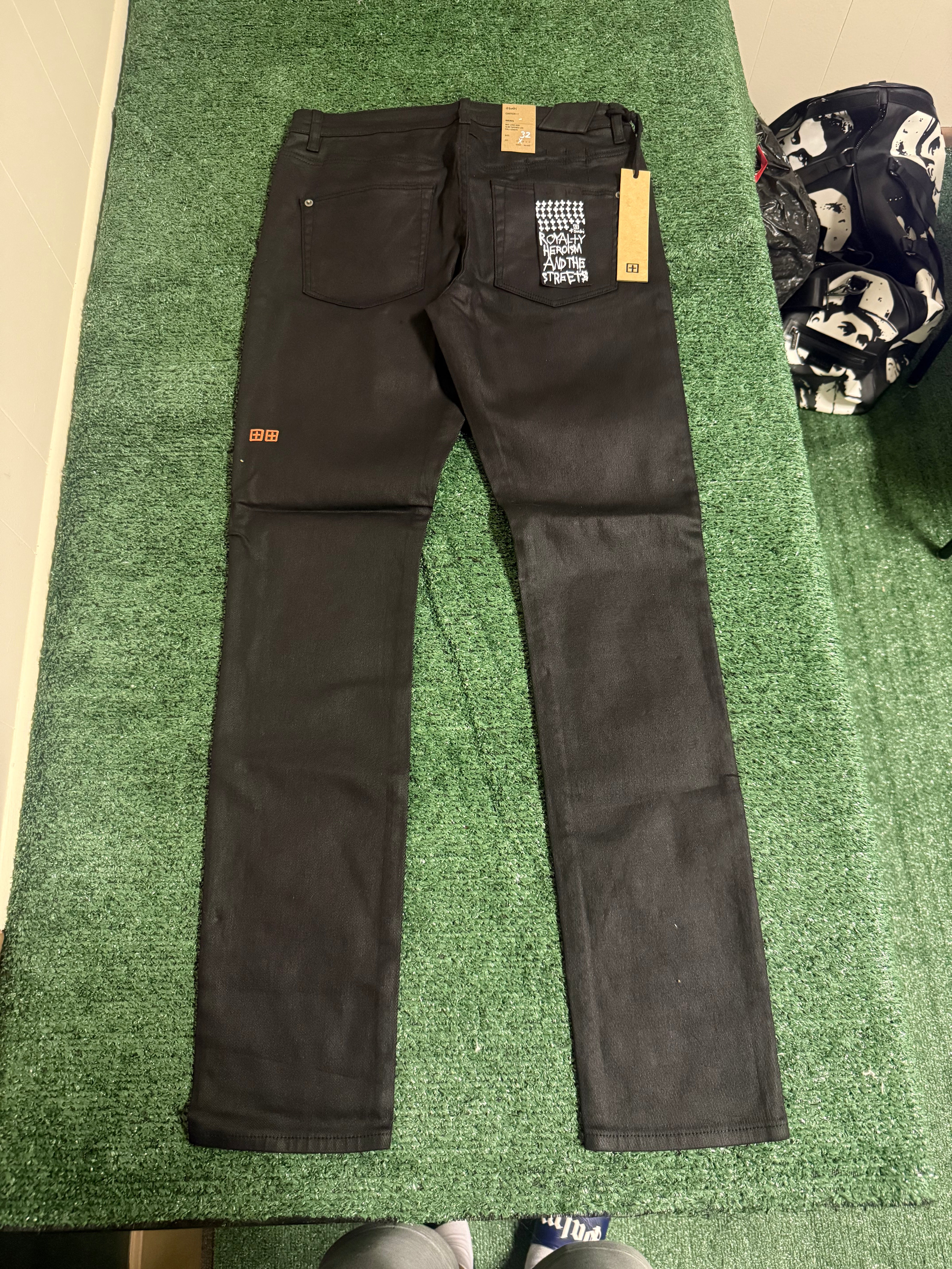 KSUBI CHITCH BLACK WAX